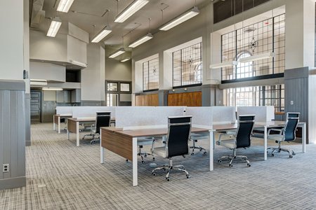 Flex Desk